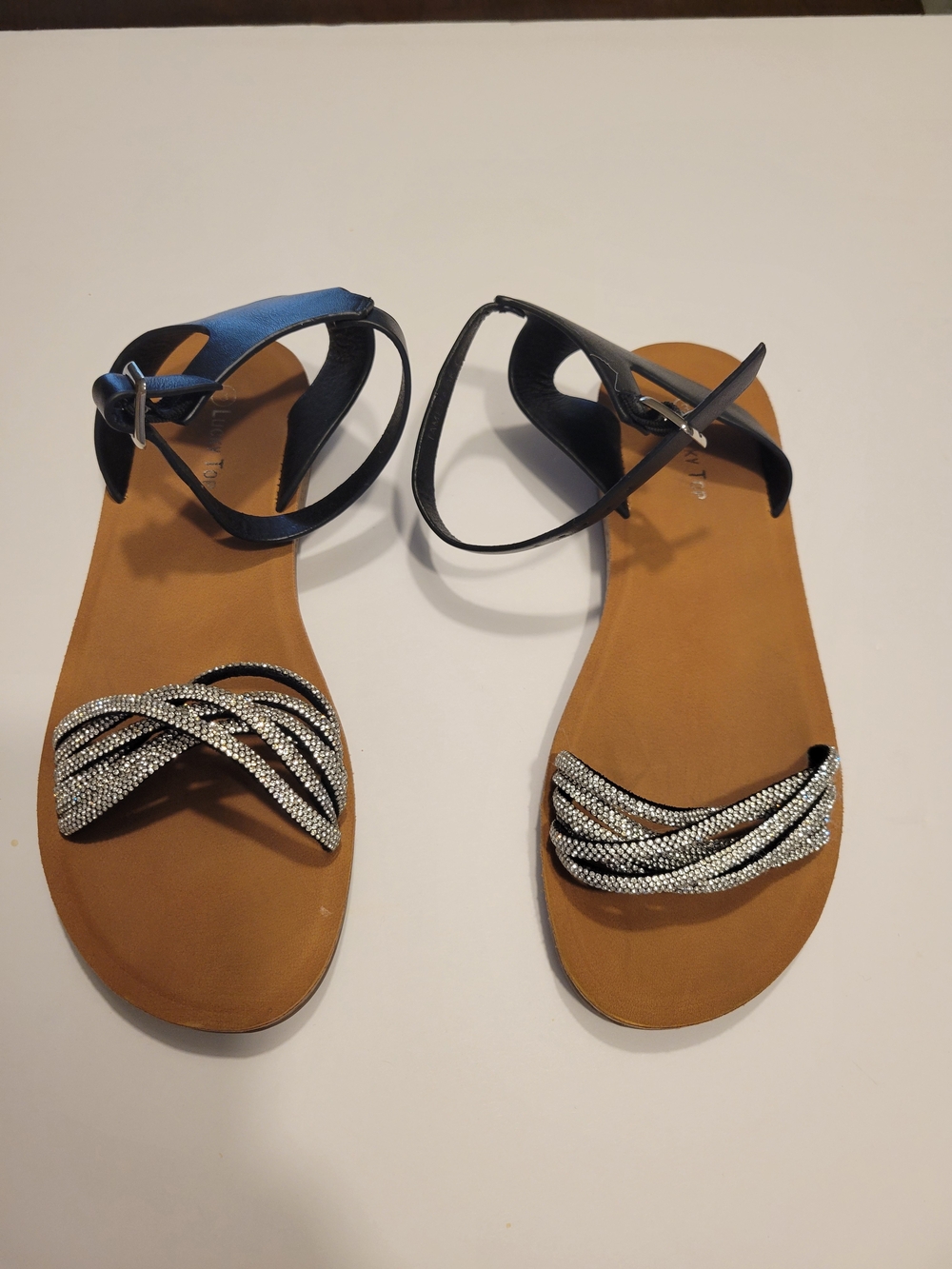 Crystal-Strap Ankle-Sandal in Black and Tan Girls Size 3